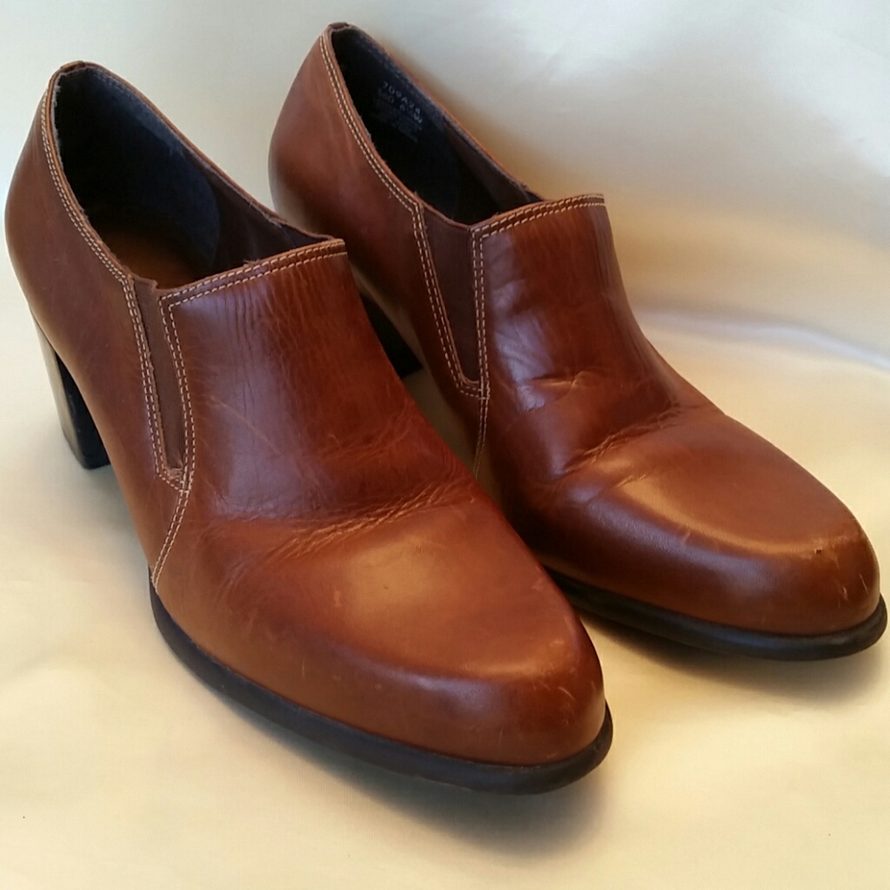 Naturalizer leather booties size 6.5
